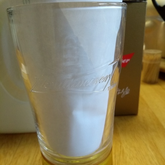 NIB Ltd Edition Wayne Gretzky Gold-Synced Glass - Picture 7 of 8